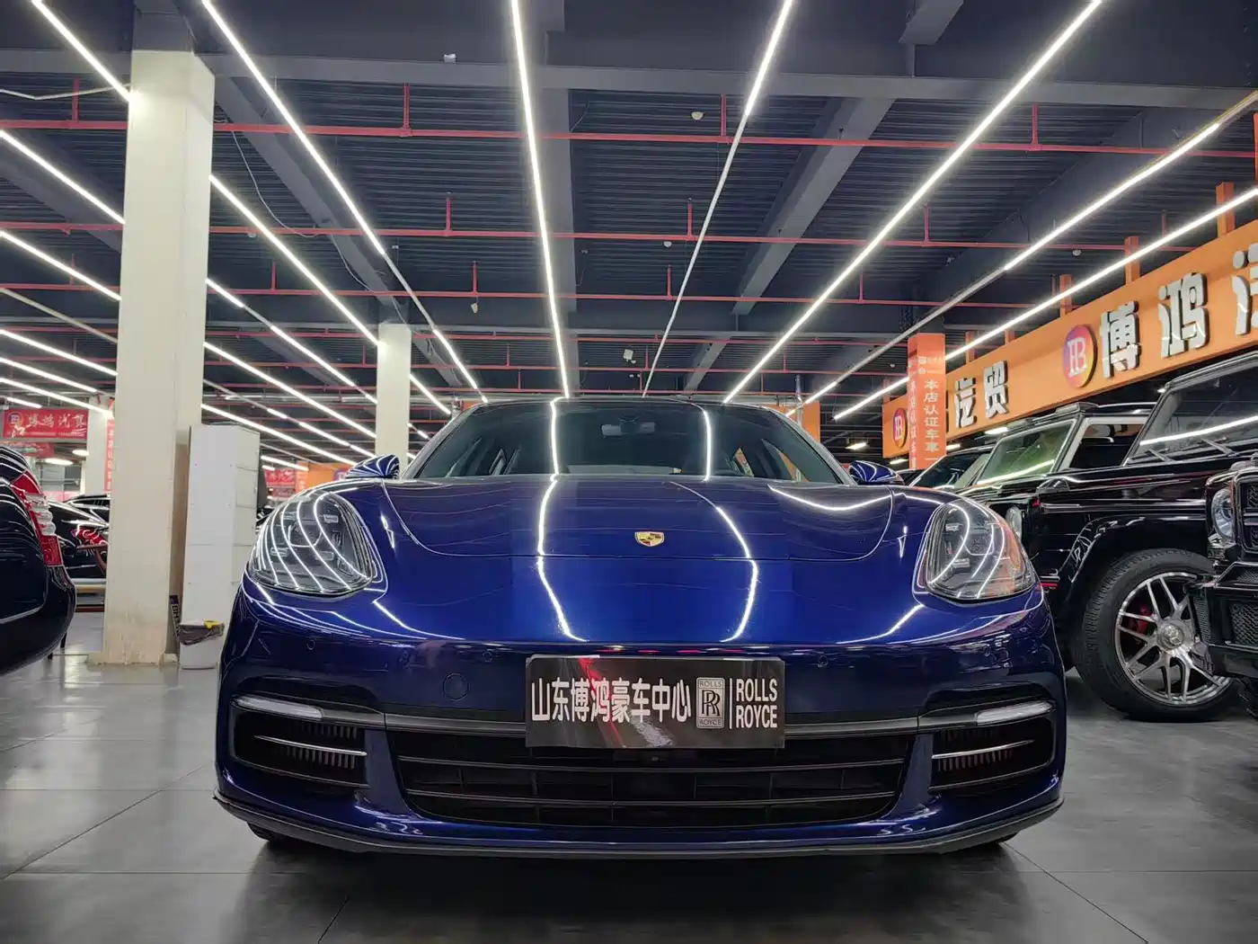 Porsche Panamera 2019 Panamera 4 Executive Long Wheelbase 2.9T фото 2