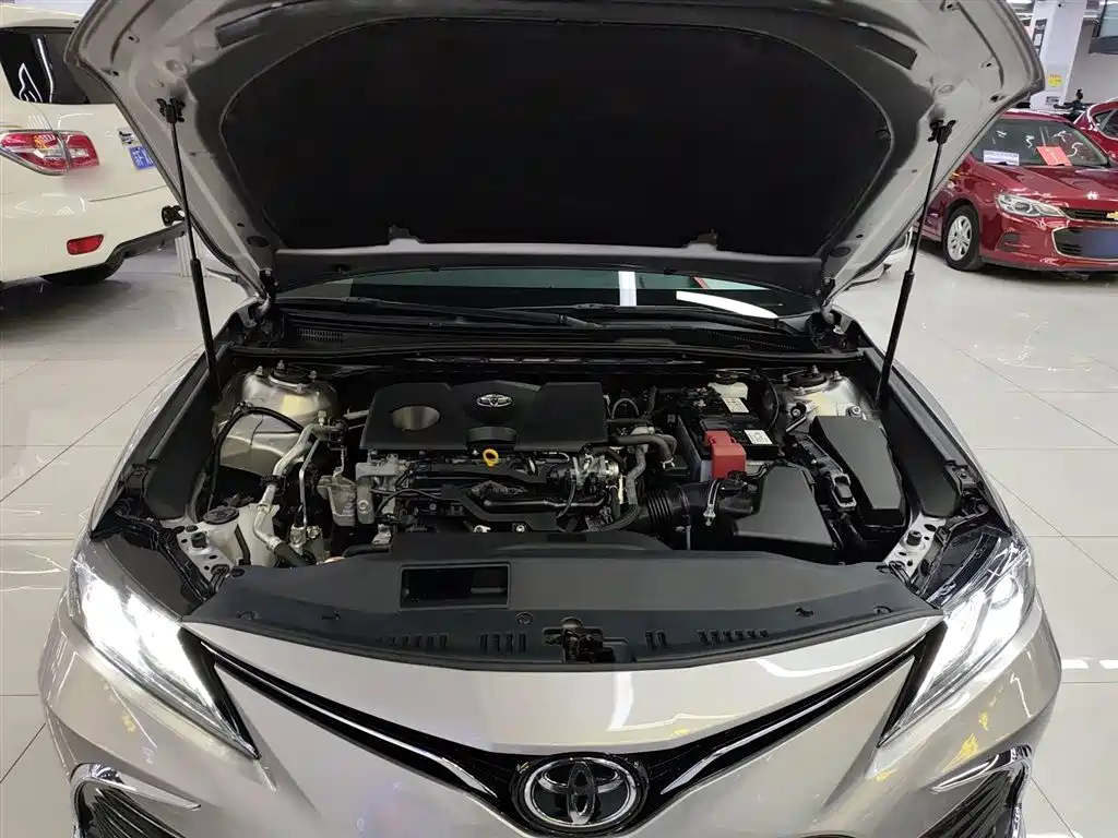 Toyota Camry 2023 2.0G Luxury Edition фото 20
