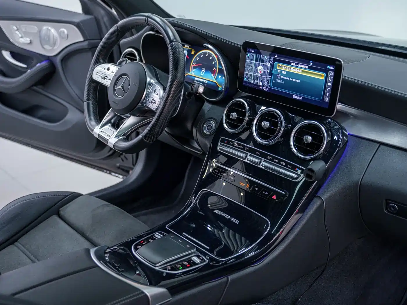 Mercedes-Benz C-Class AMG 2021 AMG C 63 Coupe фото 35
