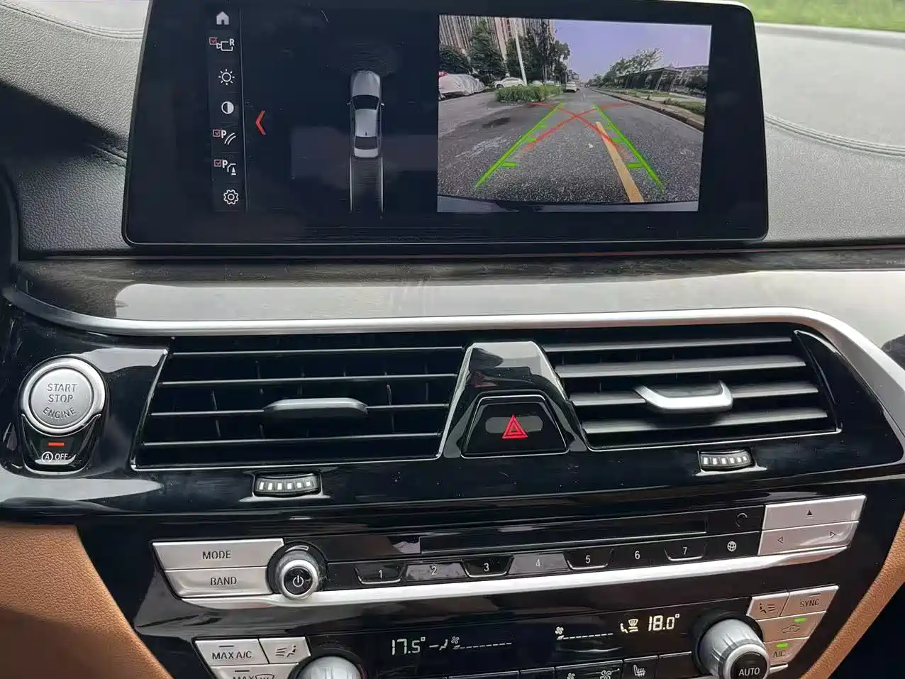 BMW 5 Series 2018 Facelift 530Li Leading M Sport Package фото 24