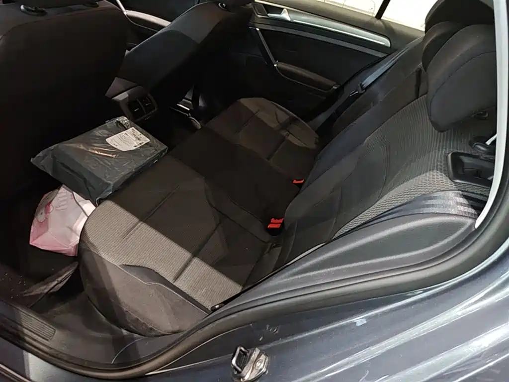 Volkswagen Golf 2015 1.4TSI Automatic Comfort фото 17