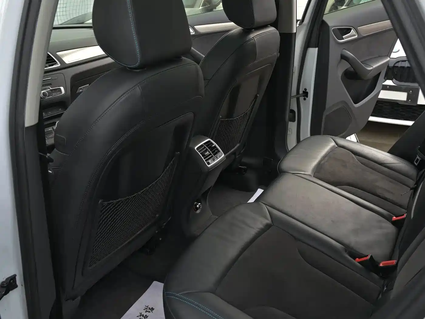 Photo 15 - Audi Q3