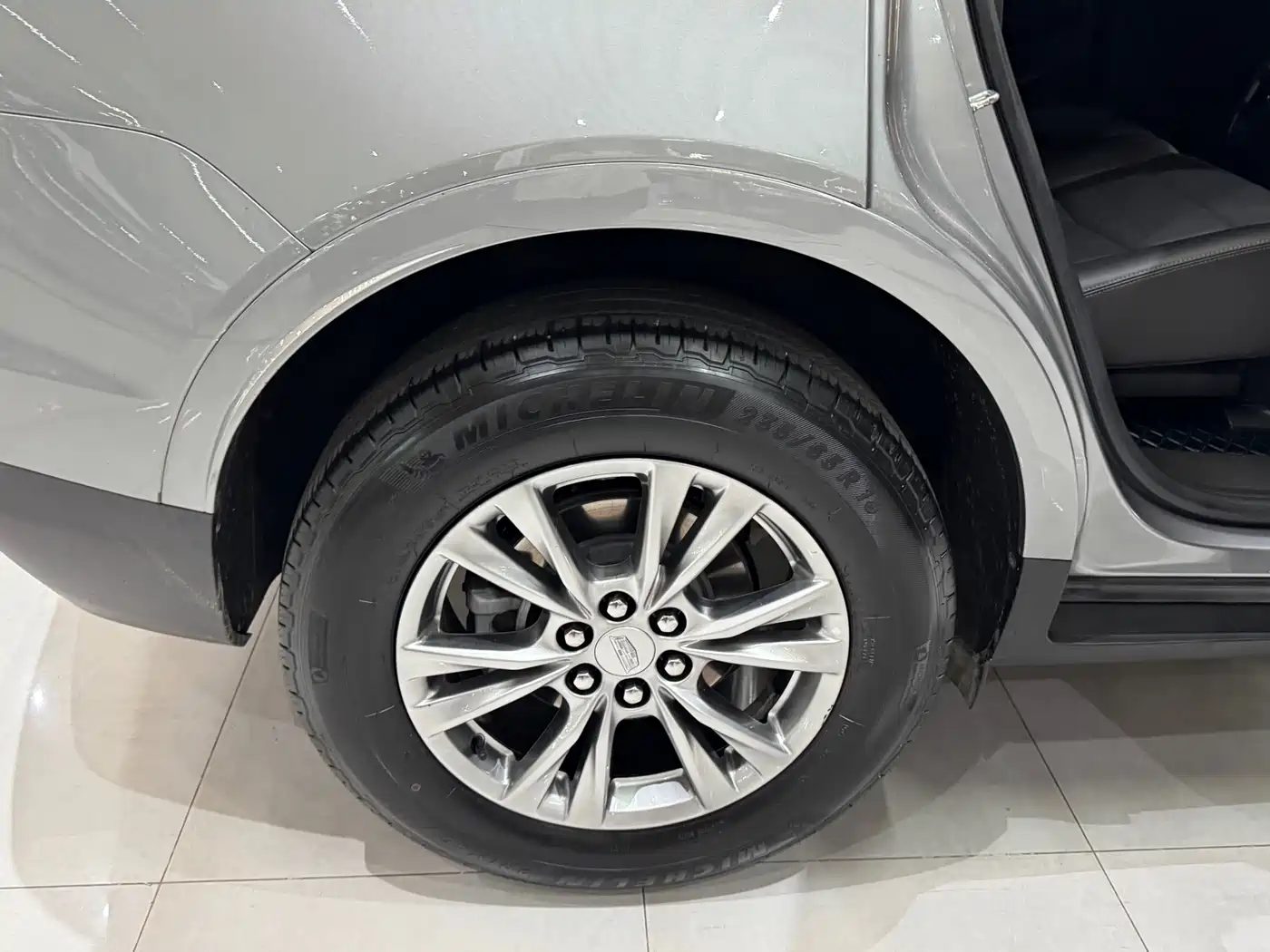 Cadillac XT5 2022 2.0T 2WD Luxury фото 21