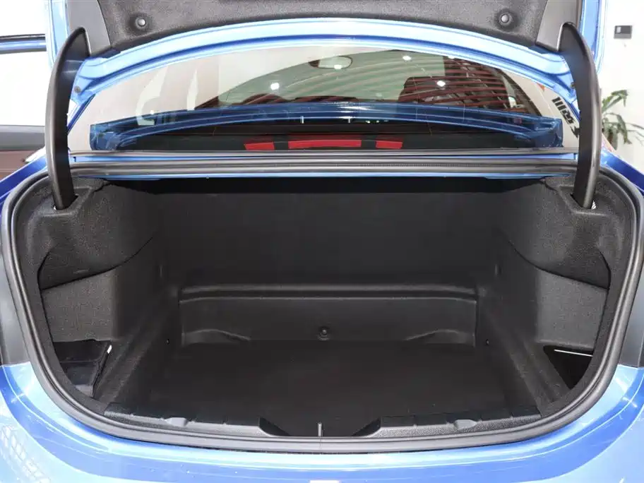 BMW 1 Series 2020 Model 120i M Sport Package фото 15