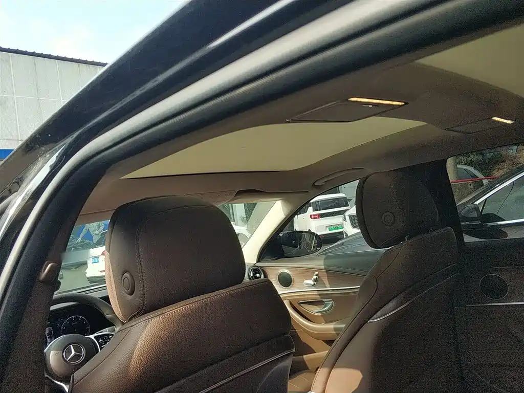 Mercedes-Benz E-Class 2020 Facelift E 260 L фото 8