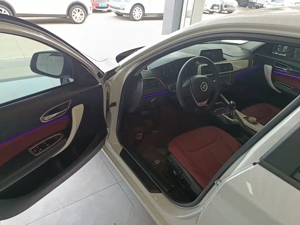 BMW 1 Series (Import) 2018 2018 118i Leading