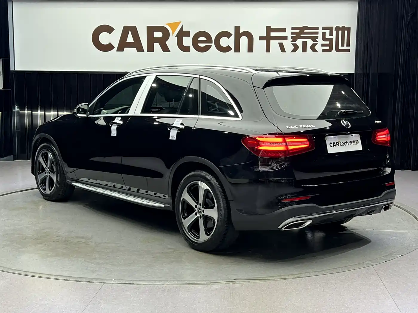 Mercedes-Benz GLC 2019 GLC 260 L 4MATIC Luxury фото 6