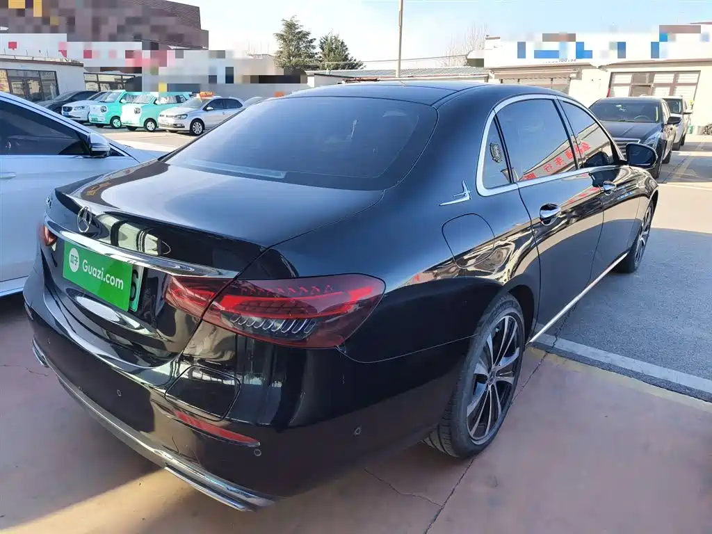 Mercedes-Benz E-Class New Energy 2023 E 350 e L Plug-in Hybrid Sedan фото 7