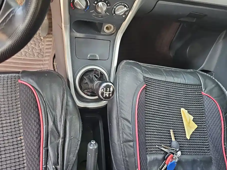 Suzuki Beidouxing X5 2017 2016 1.4L Voyage (China V)
