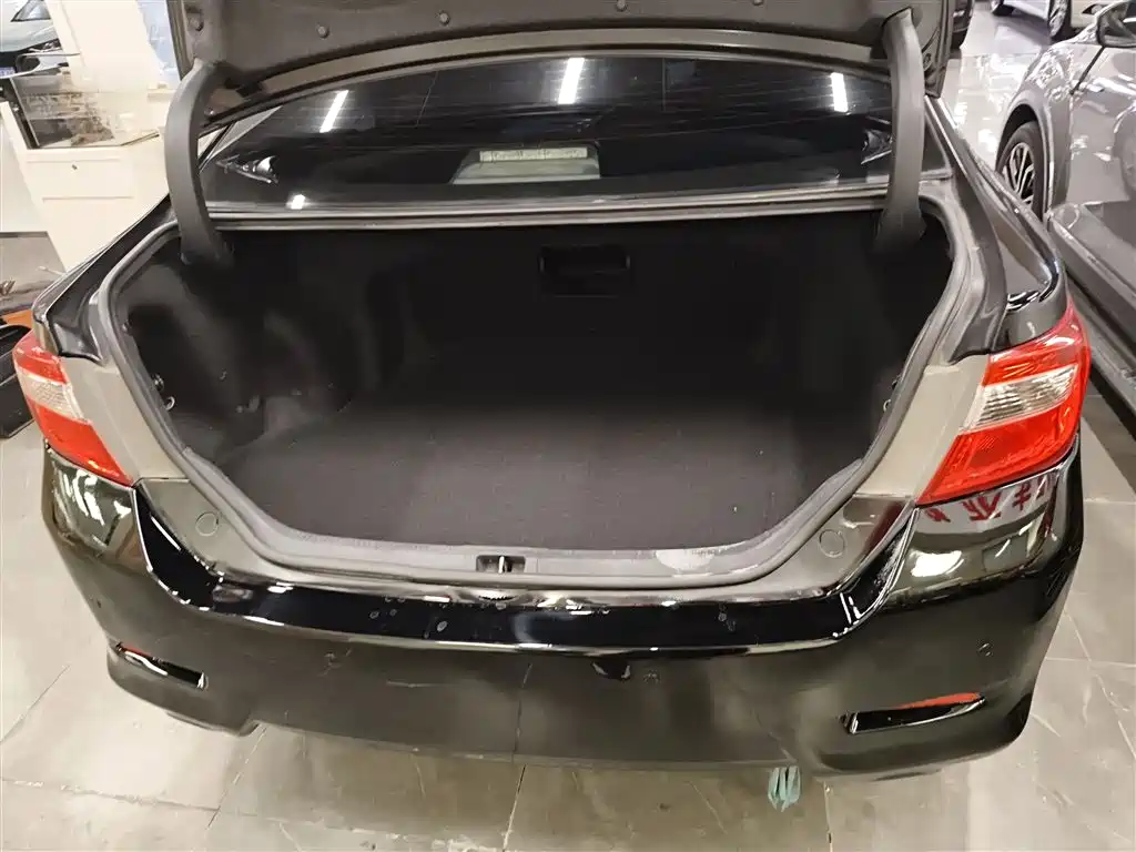Toyota Camry 2012 Junrui 2.0S Dynamic Edition фото 9