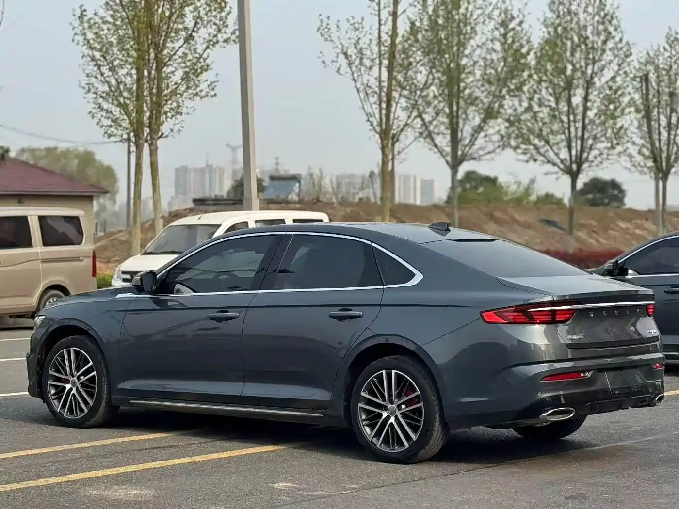 GEELY AUTOMOBILE XINGRUI