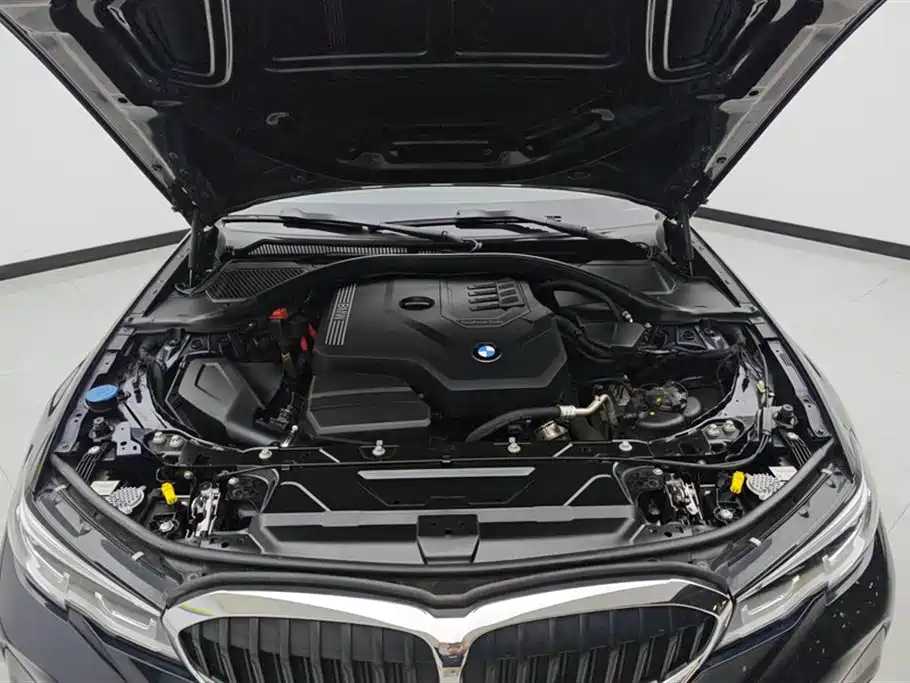 BMW 3 Series 2022 Facelift 325i M Sport Package фото 10