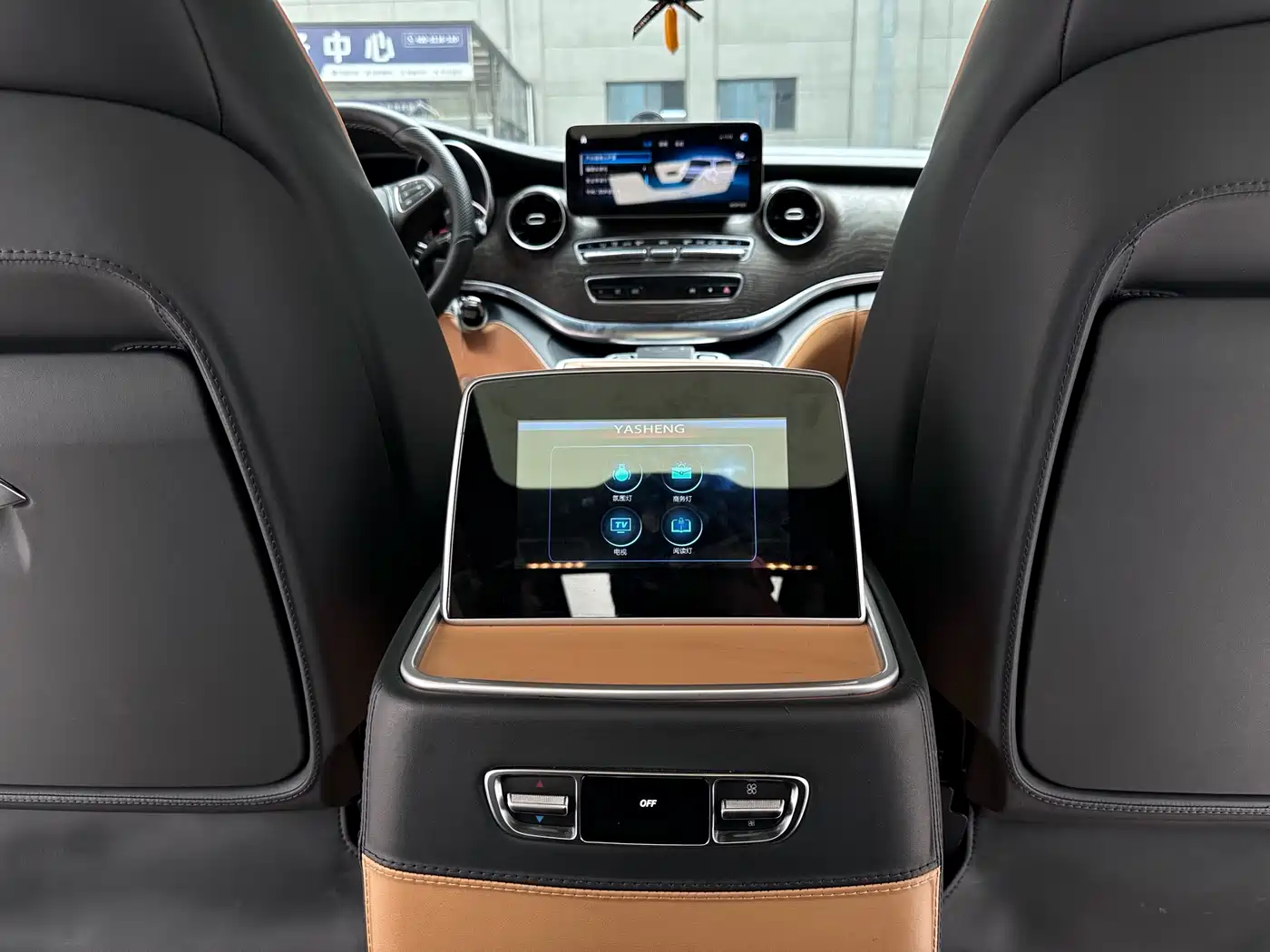 MERCEDES-BENZ V CLASS