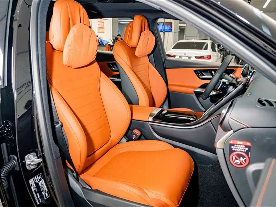 Mercedes-Benz GLC 2025 Model Year GLC 260 L 4MATIC Luxury фото 18