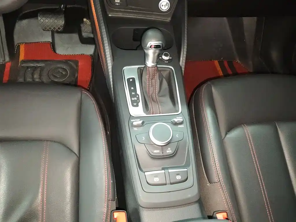 Audi Q2L 2023 35TFSI Progressive Dynamic фото 6