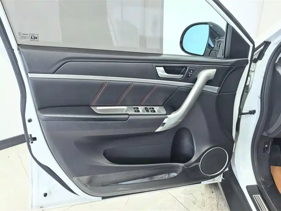 Haval H6 2017 Facelift Red Label Sport 1.5T Auto 2WD Luxury фото 7