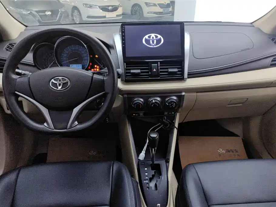 Toyota YARiS L Zhi Xuan 2015 1.5E Auto Charming Edition фото 13