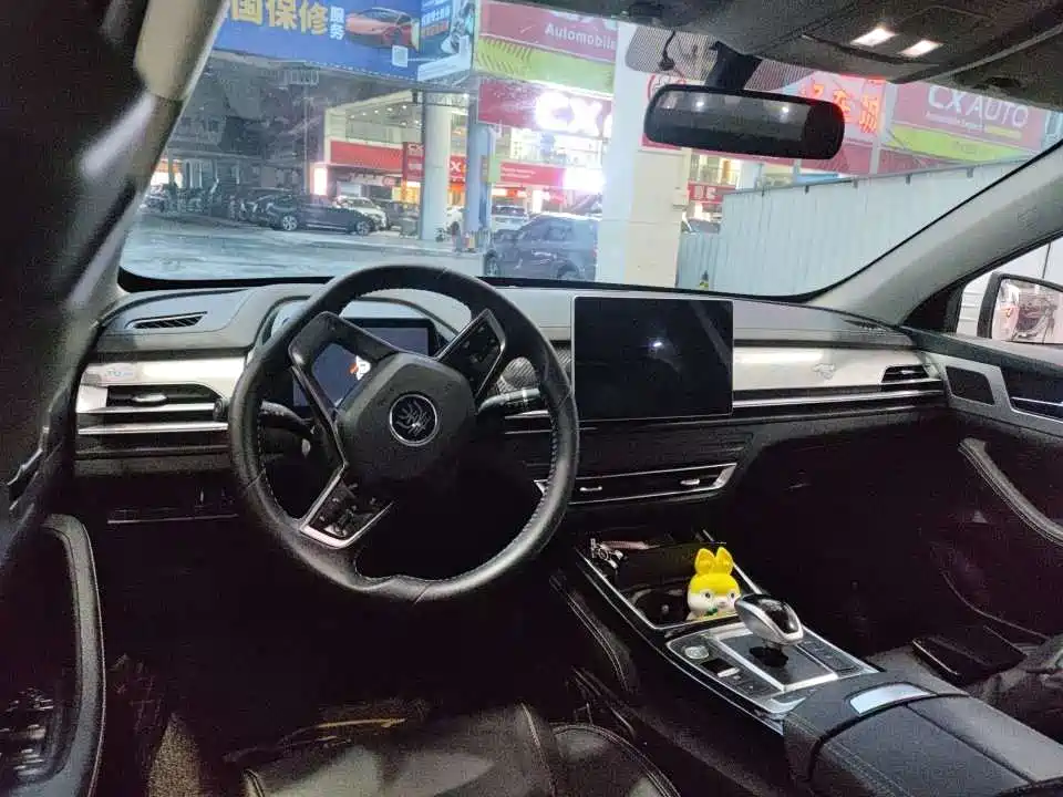 BYD Qin Pro New Energy 2019 DM Super Edition 1.5TI Automatic Smart Connected Jin Xuan Type China VI фото 5
