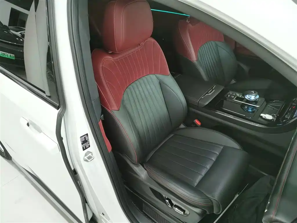 GAC Trumpchi Trumpchi M8 2024 Model Grandmaster Series 400T Pioneer Edition фото 17