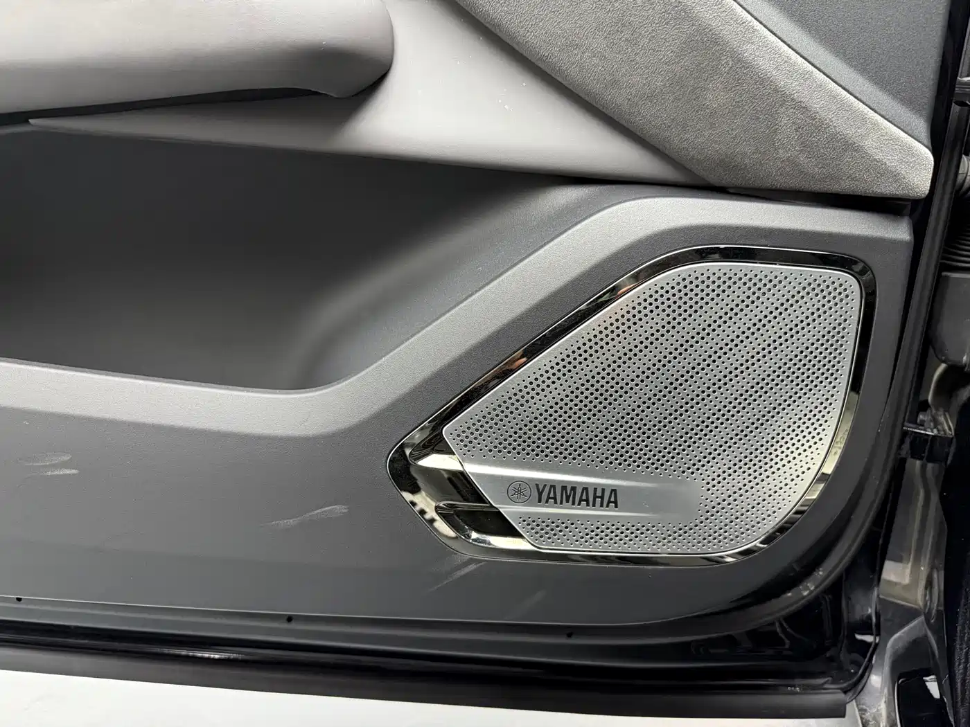 ZEEKR EXTREME KRYPTON 001