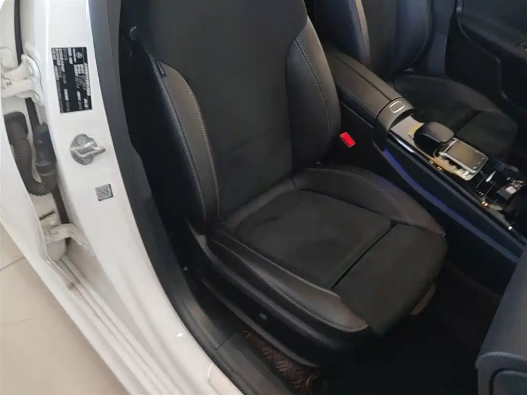 Mercedes-Benz A-Class 2019 A 200 L Sport Sedan фото 25