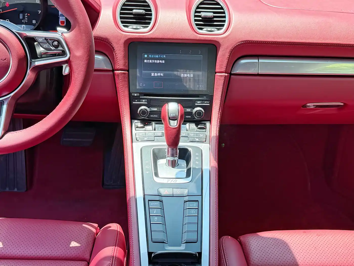 Porsche 718 2018 Cayman 2.0T фото 12