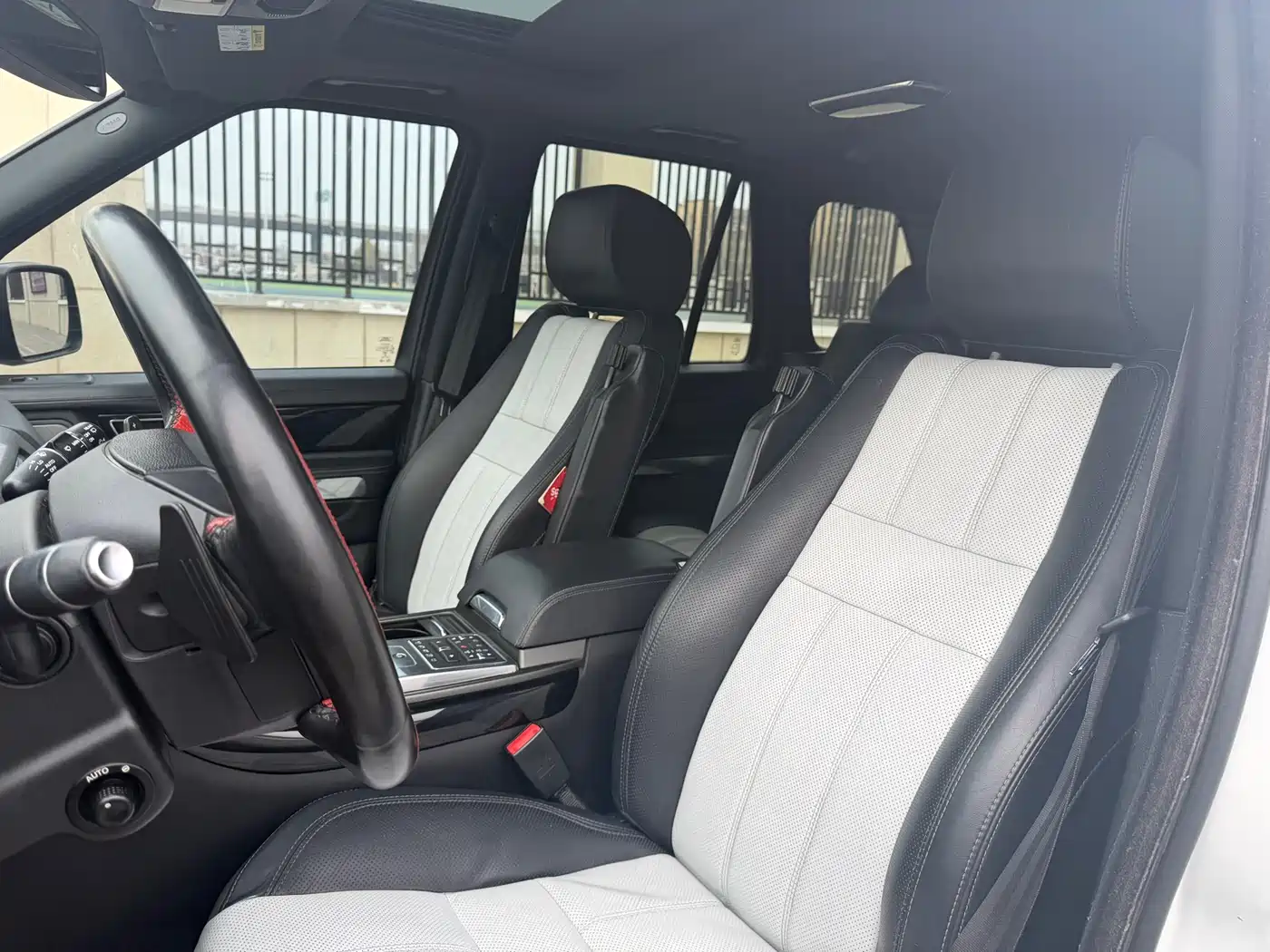 Land Rover Range Rover Sport 2013 5.0 NA V8 HSE Red Limited Edition фото 6