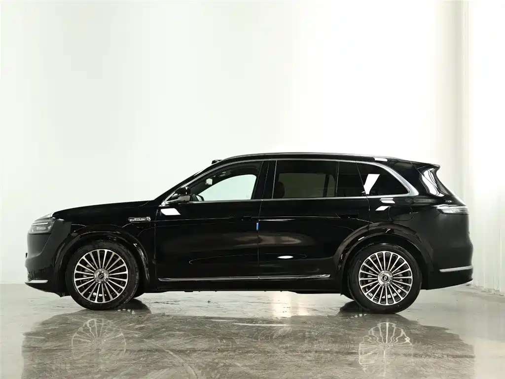 AITO Wenjie AITO M7 2026 Extended Range Max AWD 5-seater фото 5
