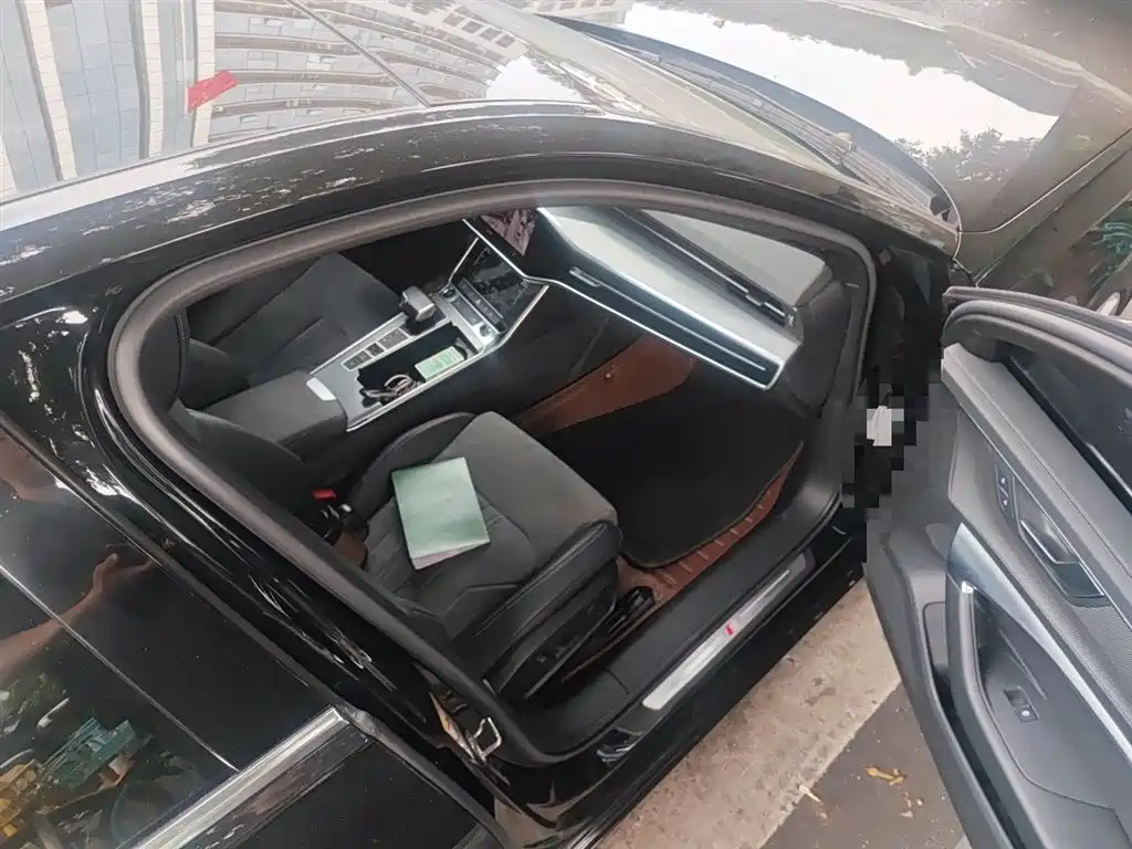 Audi A6L 2021 45 TFSI Exclusive Sport фото 20