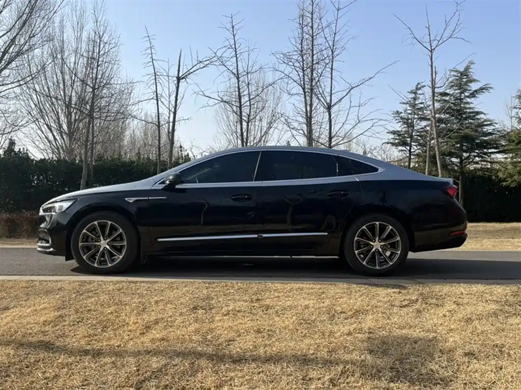 Buick LaCrosse 2022 652T Luxury фото 24