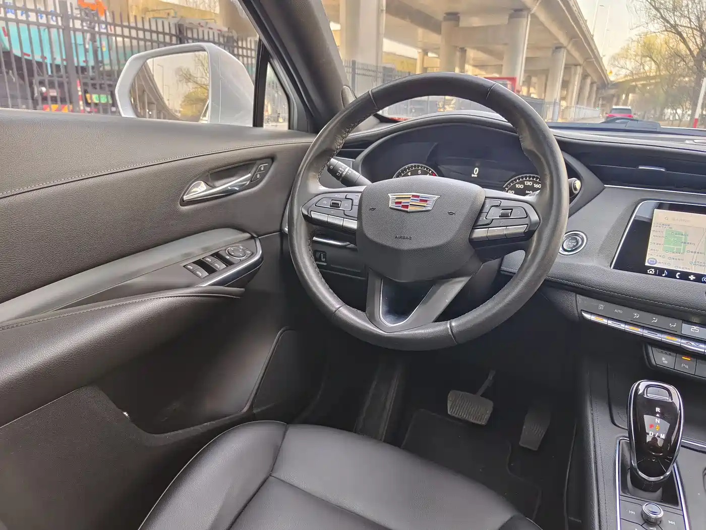 Cadillac XT4 2021 28T FWD Premium Edition фото 15