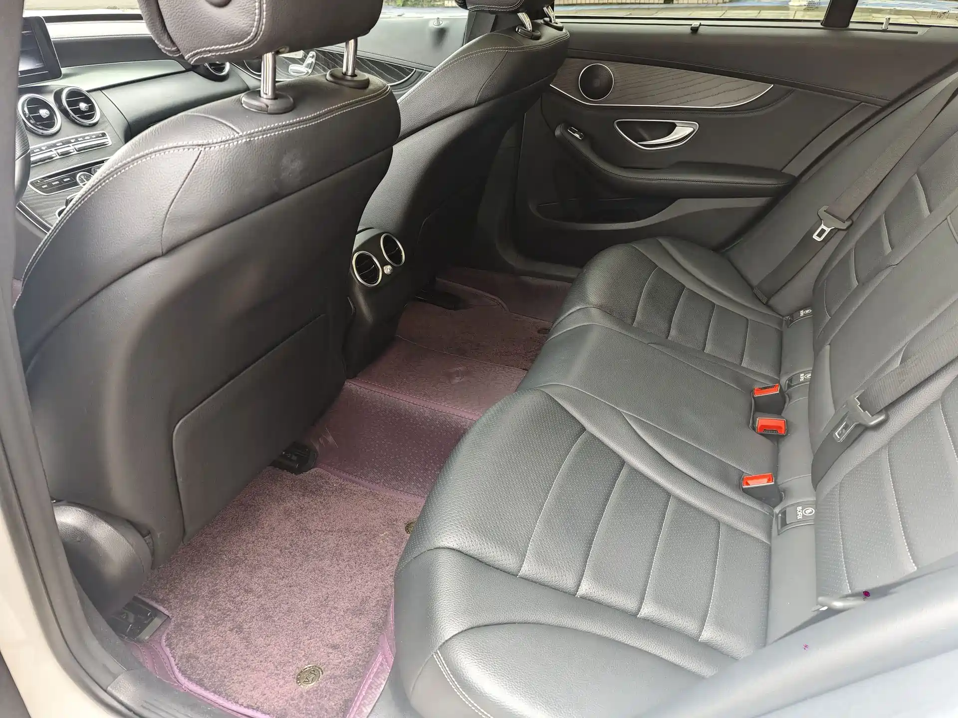 Фото 5 - Mercedes-Benz C-Class