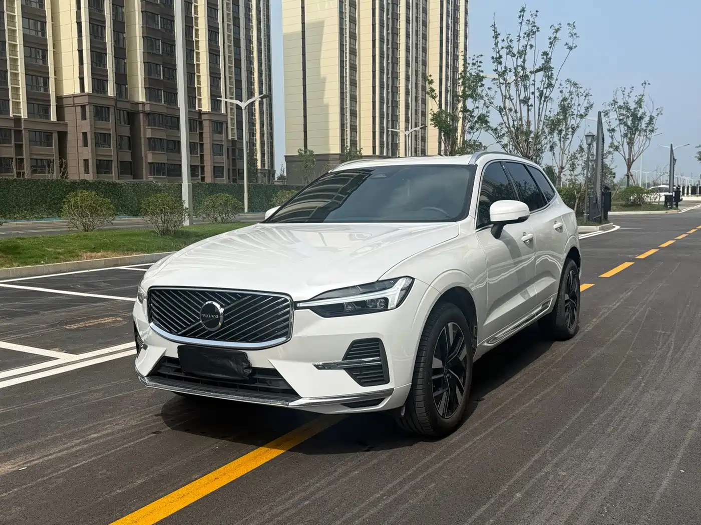 Volvo XC60 2025 2026 Model B5 AWD Smart Elite Luxury