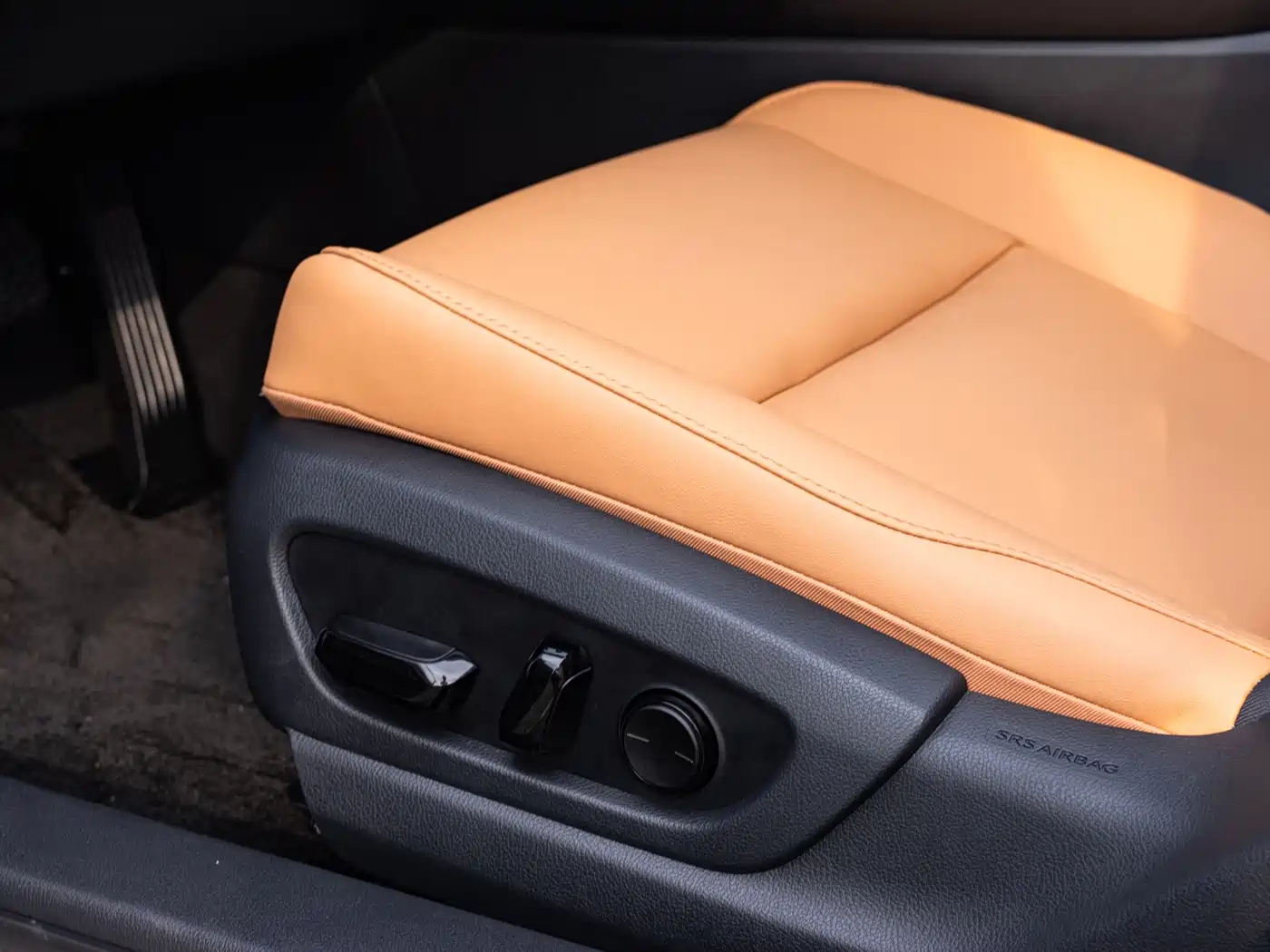 Lexus UX 2023 2022 260h Fun Edition