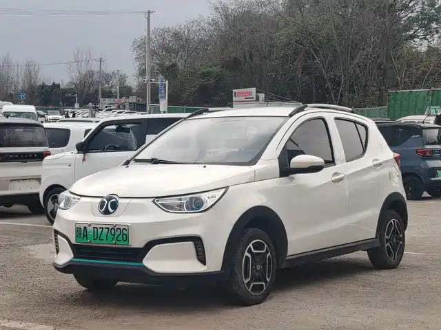 BAIC NEW ENERGY EC3 2020