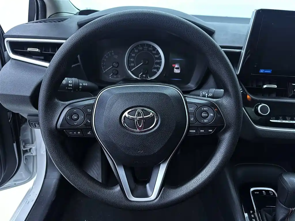 Toyota Corolla 2021 1.2T S-CVT Elite PLUS Edition фото 16