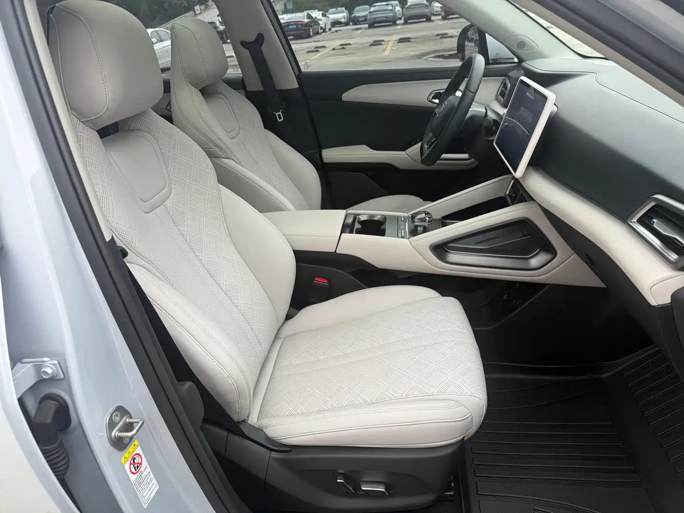 BYD Yuan UP 2024 2024 401KM Surpass Edition
