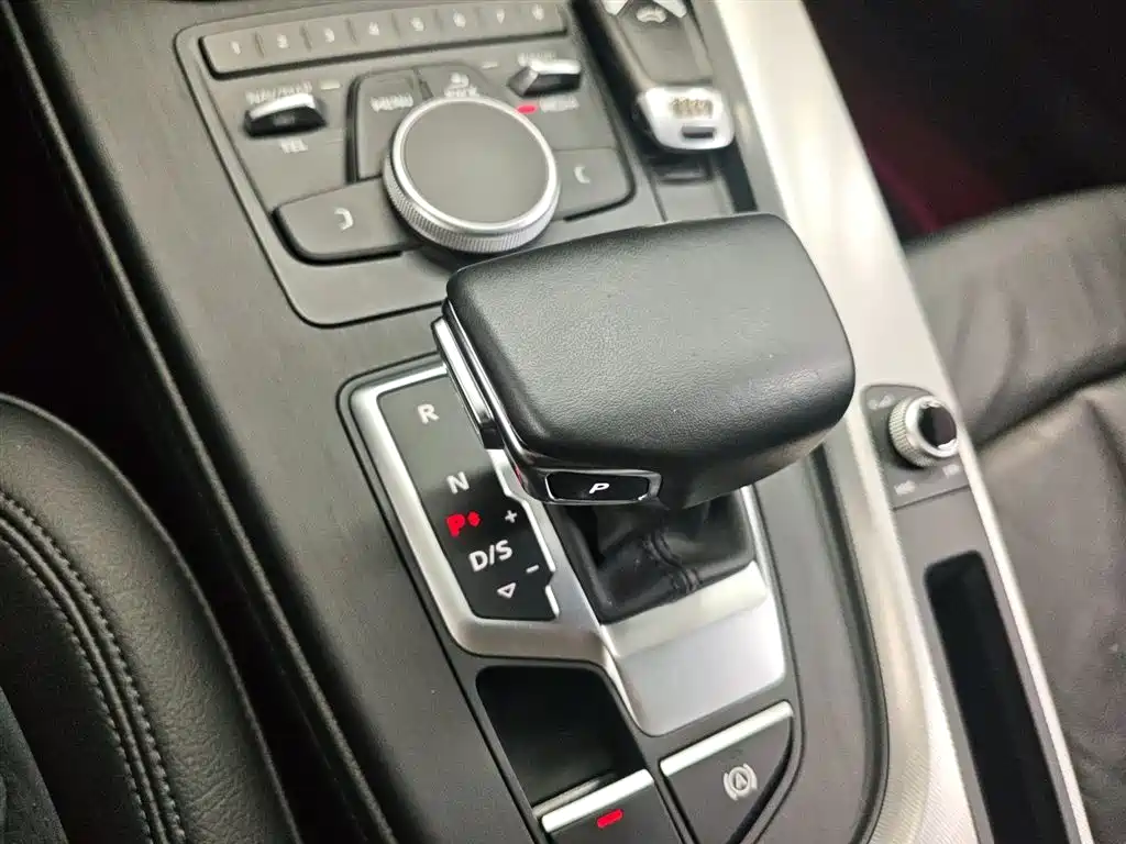 Audi A5 (Import) 2017 Sportback 40 TFSI Fashion фото 14