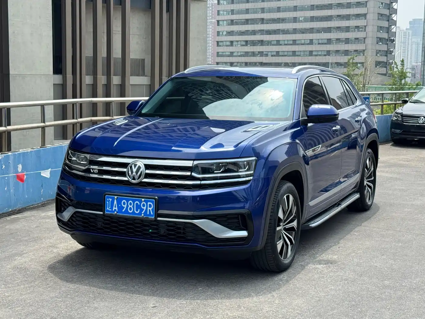 Volkswagen Teramont 2020 Teramont X Facelift 530 V6 4WD Premium Luxury Edition фото 2