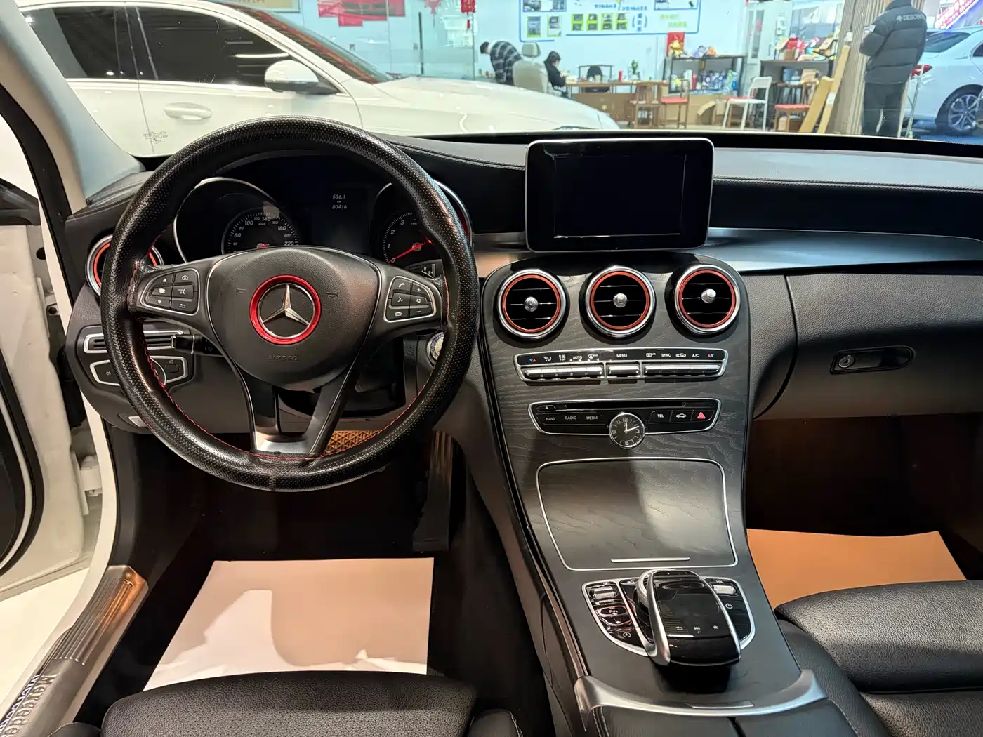 Mercedes-Benz C-Class 2017 Facelift C 200 L Sport Edition фото 5