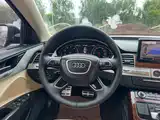 Photo 22 - Audi A8