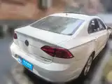 Photo 5 - Volkswagen Lamando