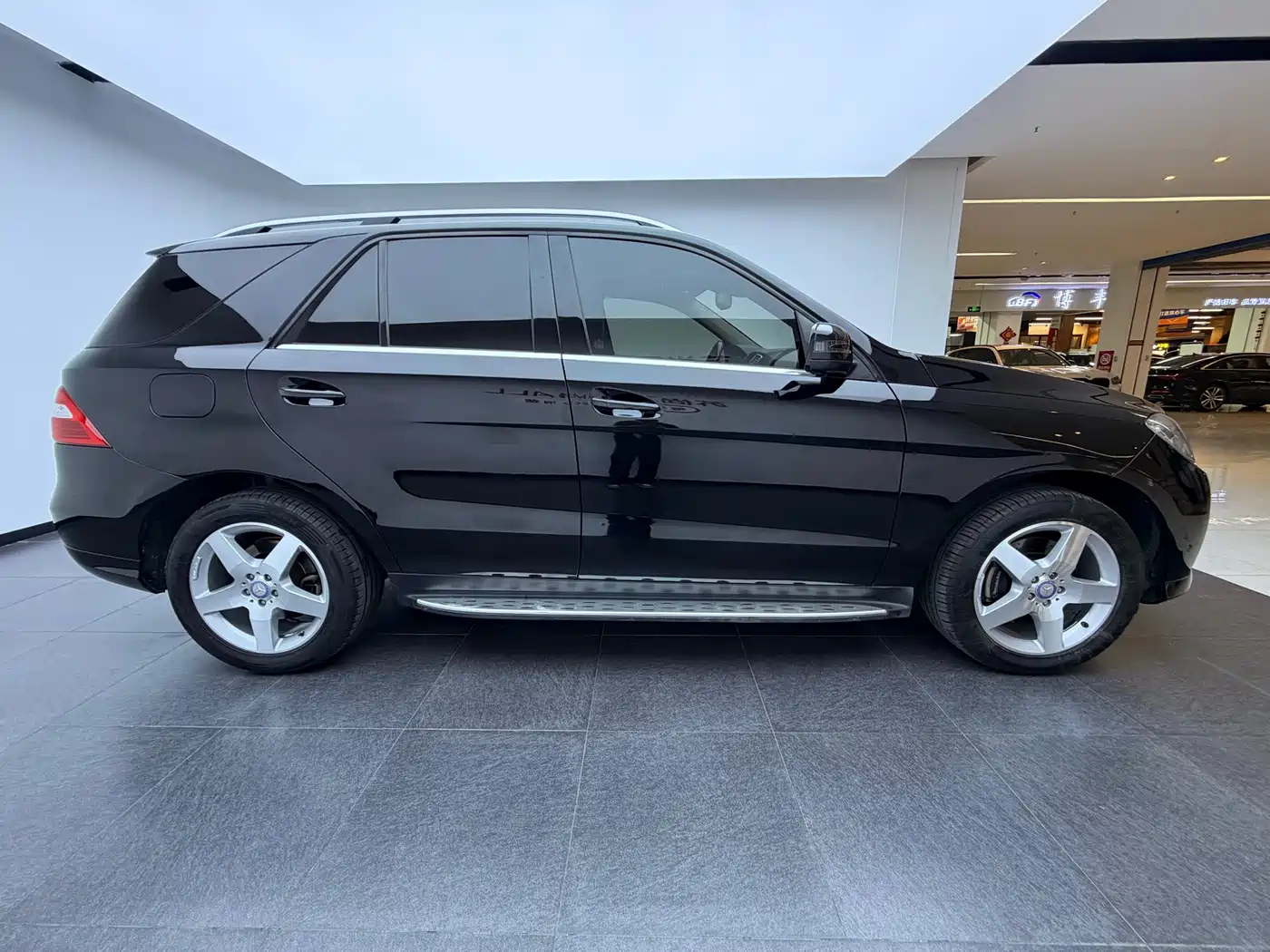 Mercedes-Benz M-Class 2014 ML 400 4MATIC Luxury фото 8