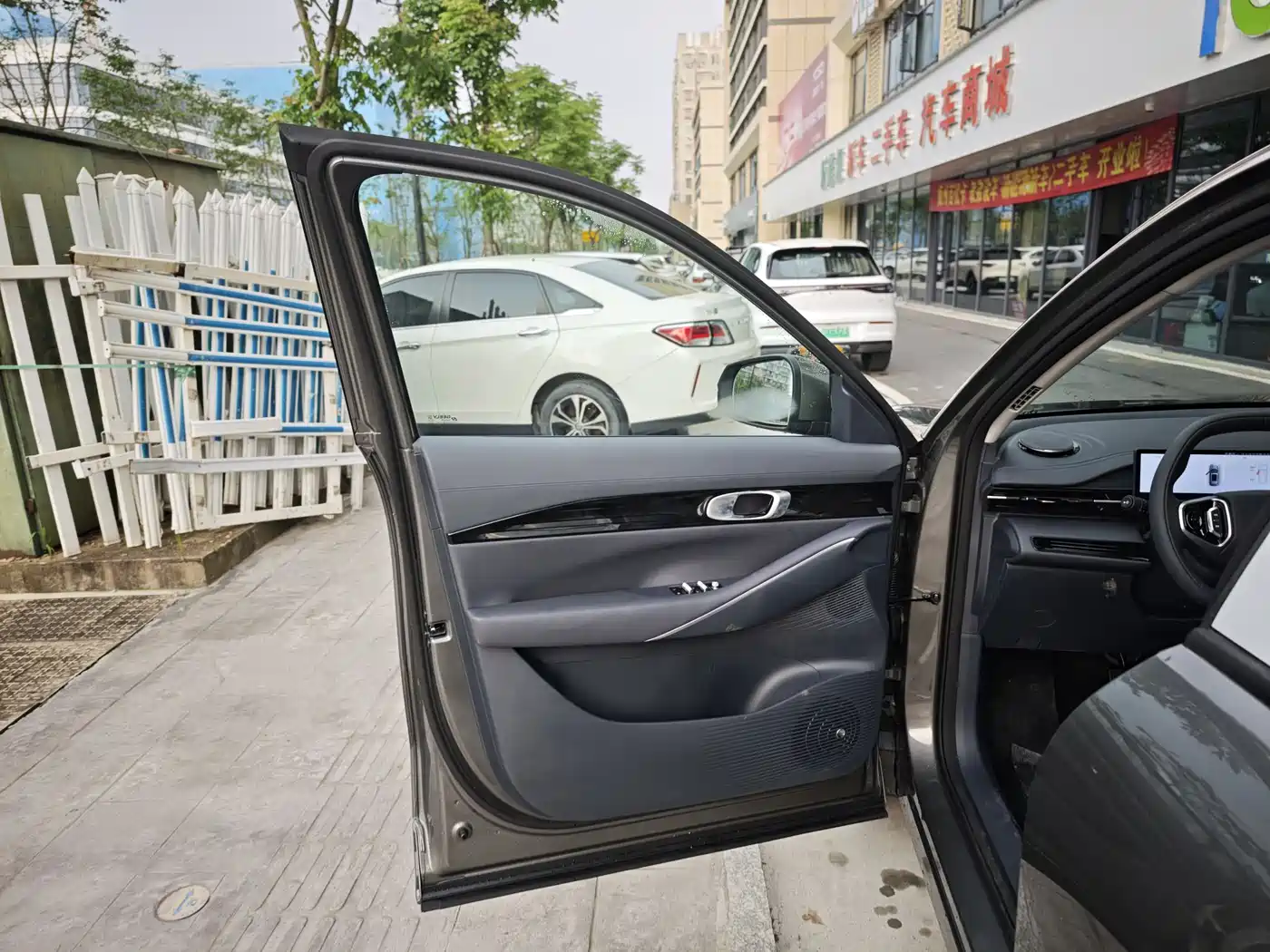 Geely Galaxy Galaxy E5 2026 530km Voyager Edition фото 13