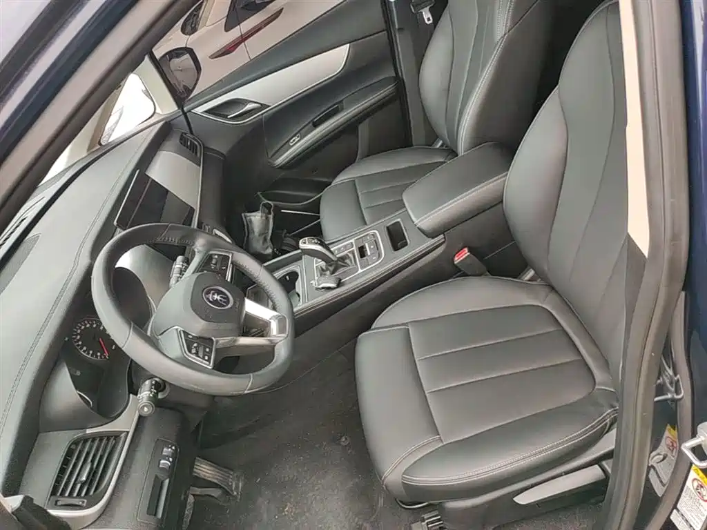 BYD Song MAX 2021 Upgrade 1.5T Automatic Luxury Edition 7-Seater фото 15