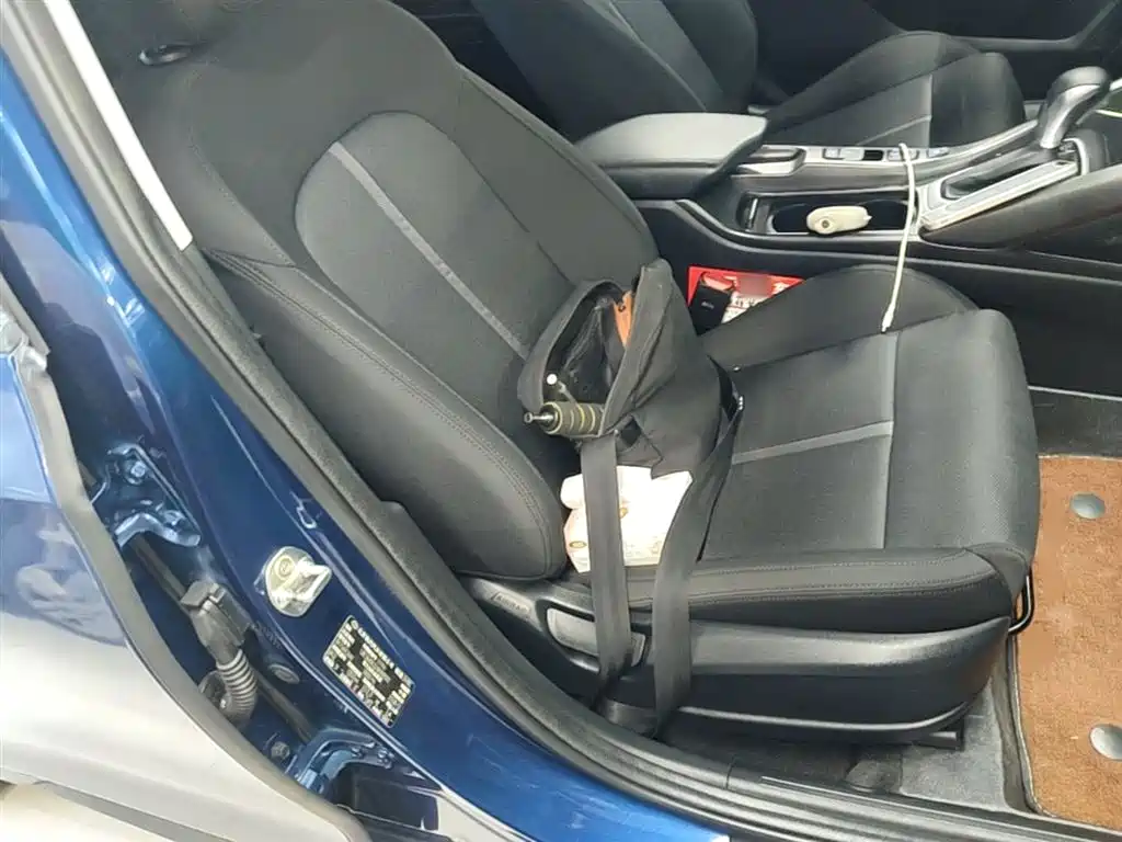 Hyundai Fista 2019 240TGDi Comfort Edition China V фото 25