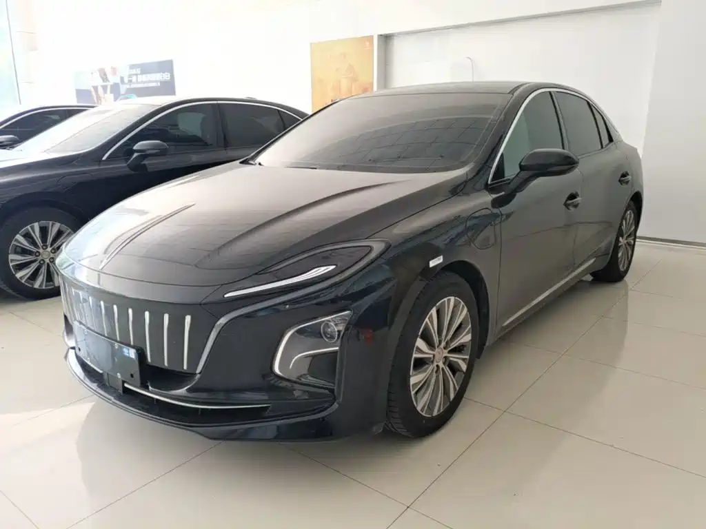 Hongqi E-QM5 2024 Model 610km PLUS