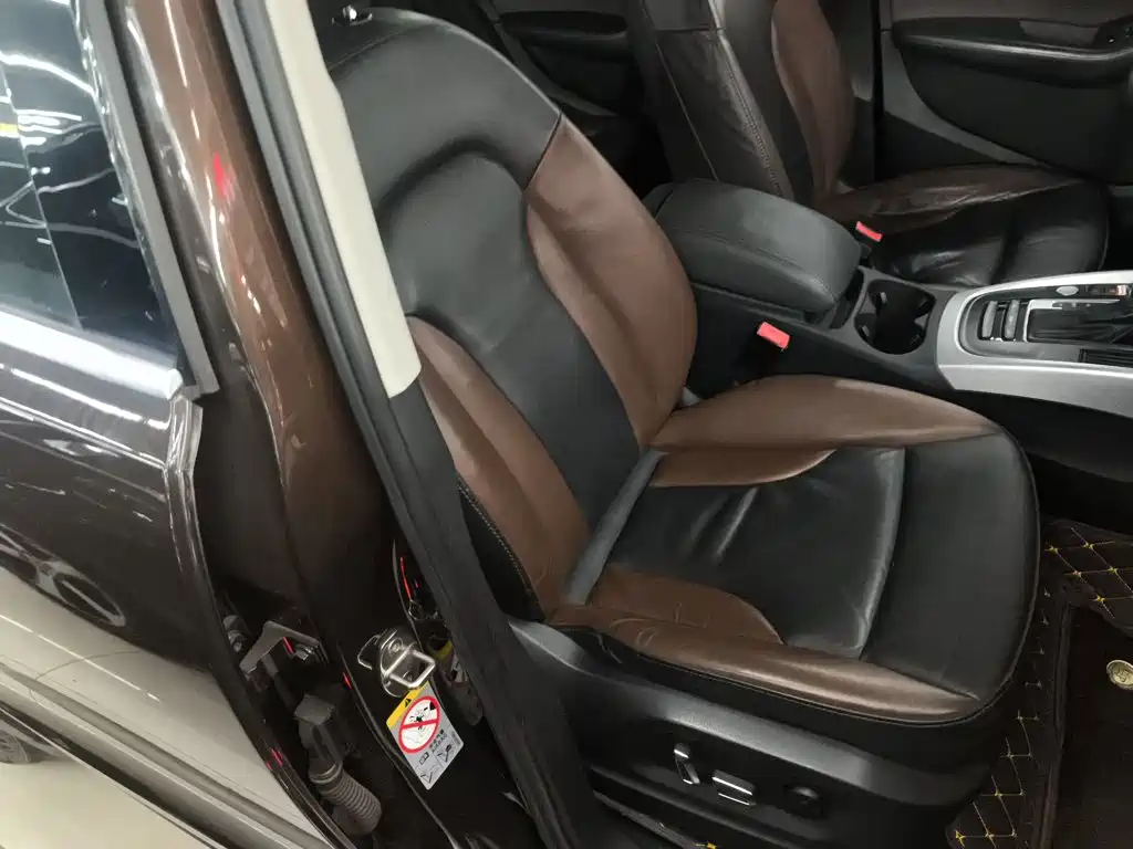 Audi Q5 2018 2017 Plus 40 TFSI Technology
