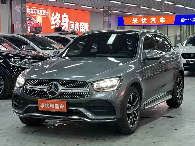 MERCEDES-BENZ GLC