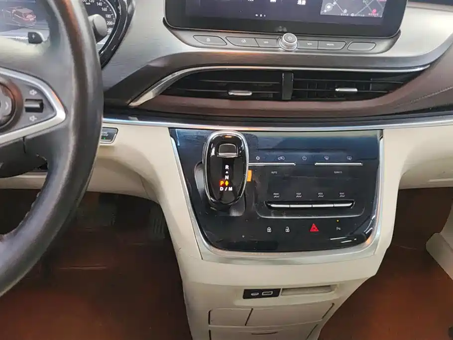 Buick GL8 2020 Model Land Business Class 652T Luxury фото 16